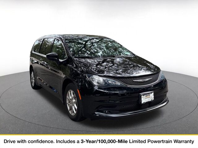 2024 Chrysler Voyager LX