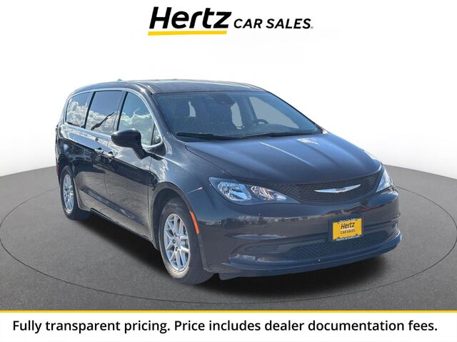 2024 Chrysler Voyager LX