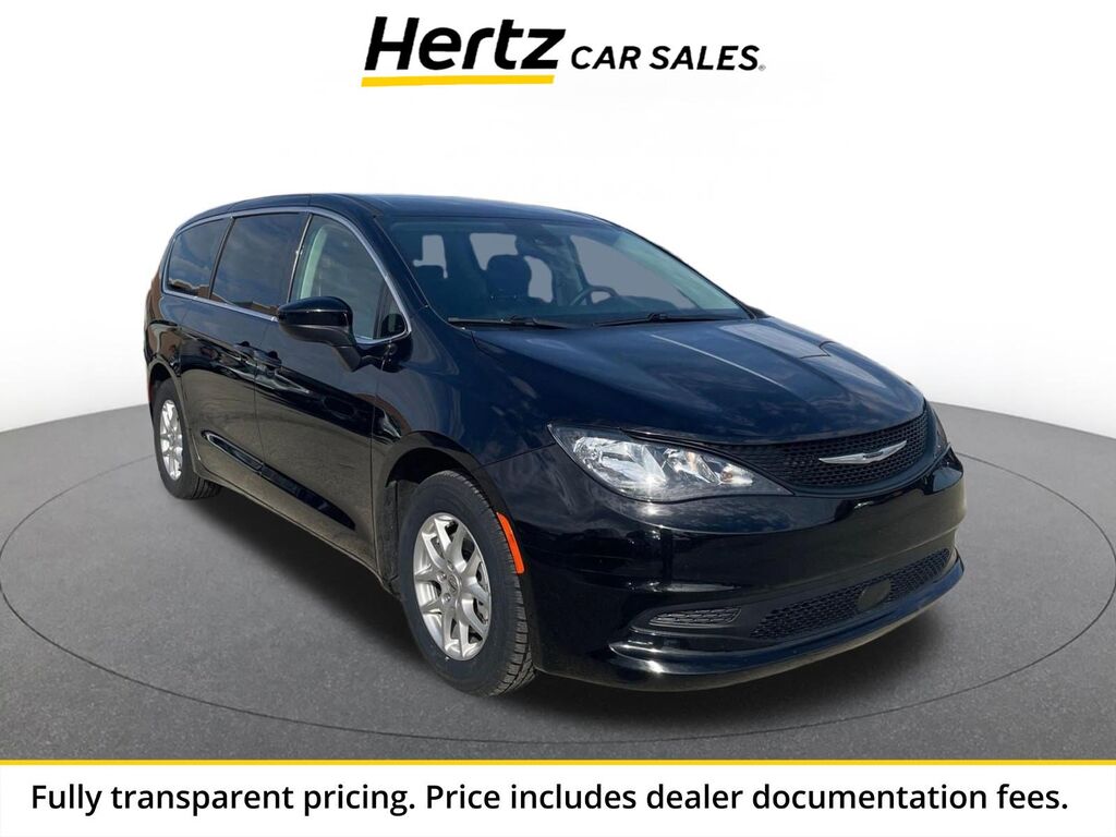 2024 Chrysler Voyager LX — photo 1 of 26