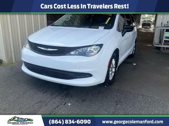 2024 Chrysler Voyager LX