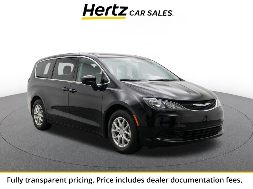 2024 Chrysler Voyager LX — photo 1 of 1
