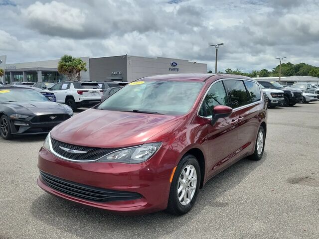 2017 Chrysler Pacifica Touring