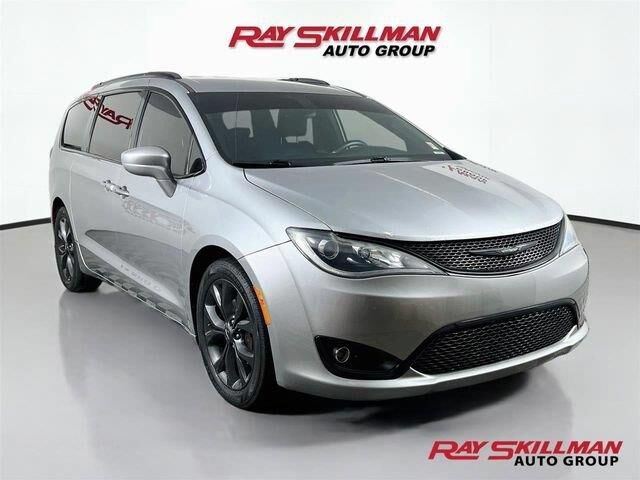 2019 Chrysler Pacifica Touring L Plus