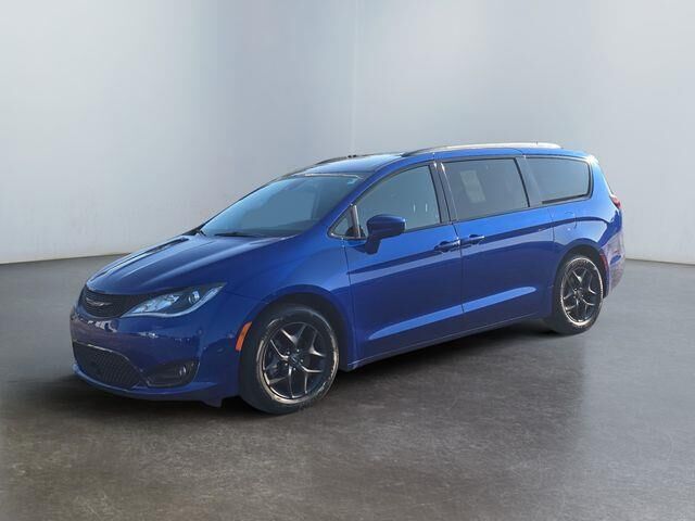 2020 Chrysler Pacifica Touring L Plus