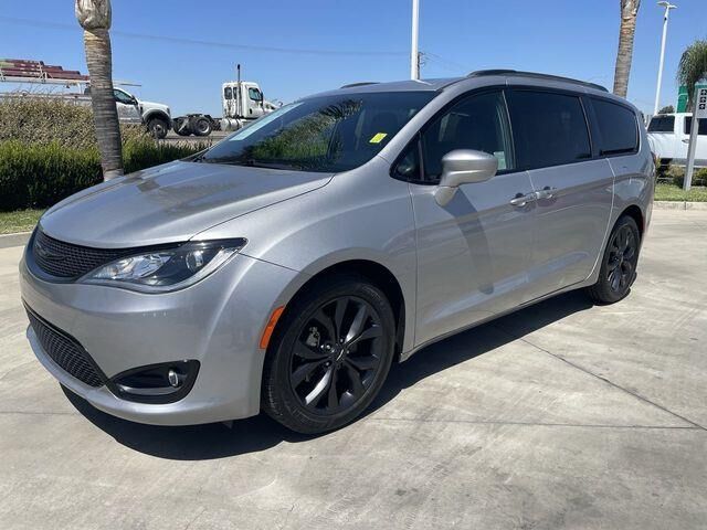 2018 Chrysler Pacifica Touring L Plus