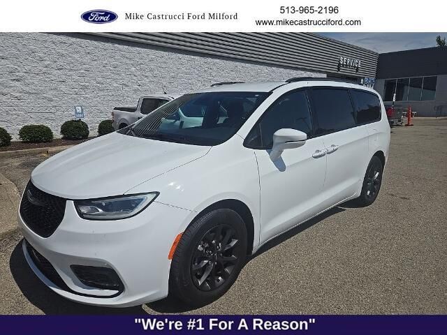 2021 Chrysler Pacifica Touring