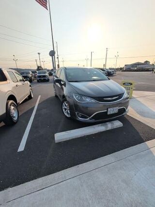 2018 Chrysler Pacifica Touring Plus