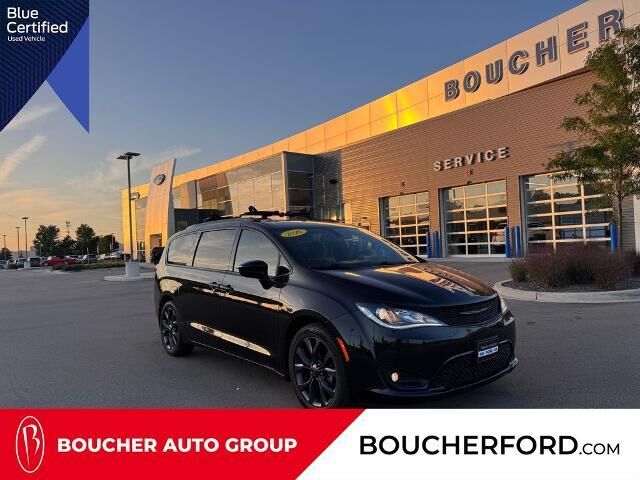 2020 Chrysler Pacifica Touring