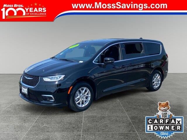 2024 Chrysler Pacifica Touring