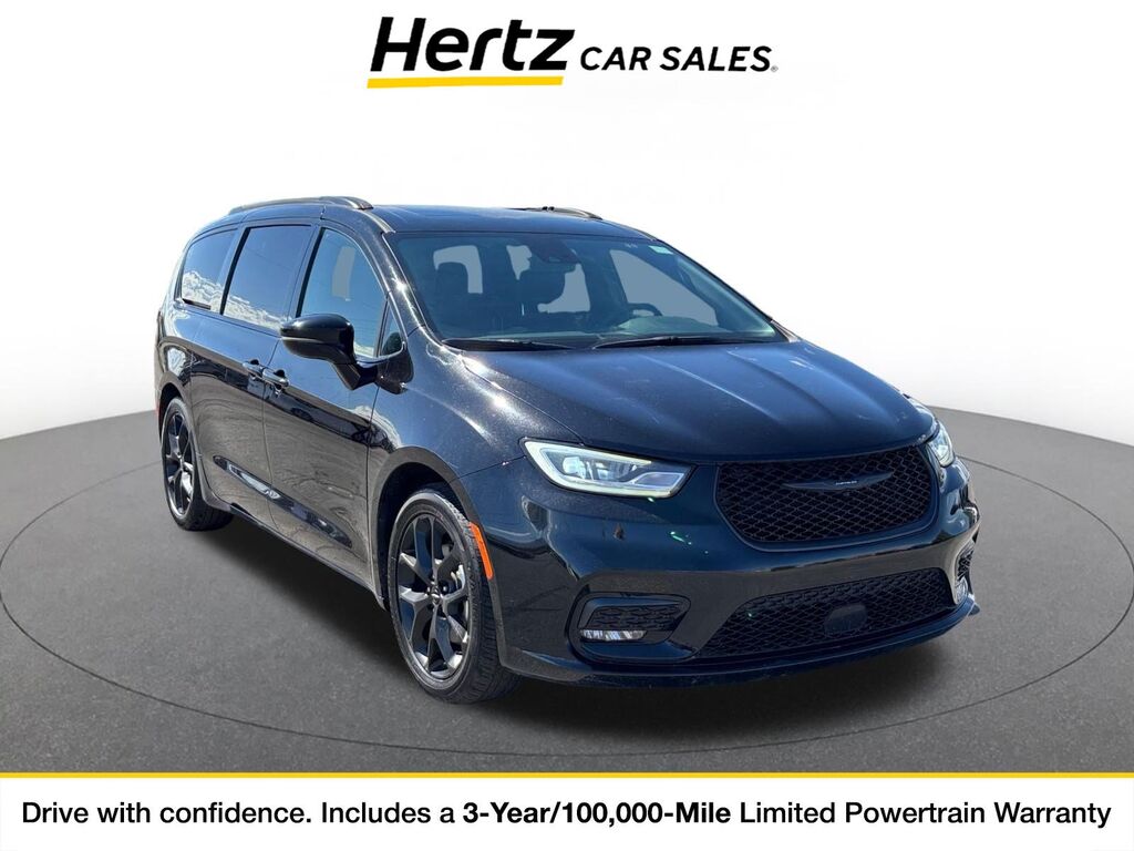 2025 Chrysler Pacifica Limited — photo 1 of 1