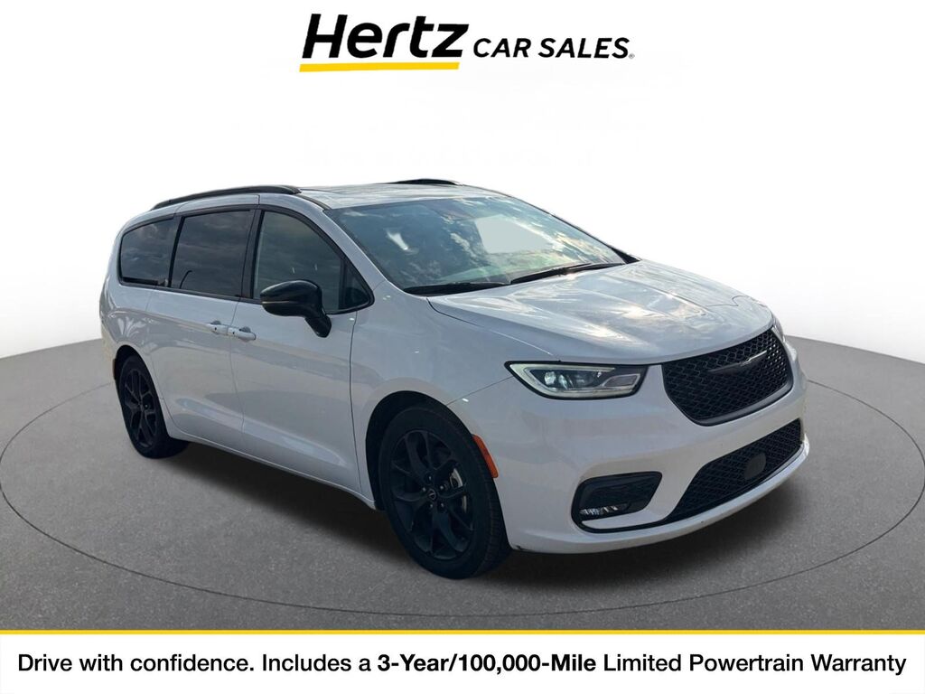 2025 Chrysler Pacifica Limited — photo 1 of 1