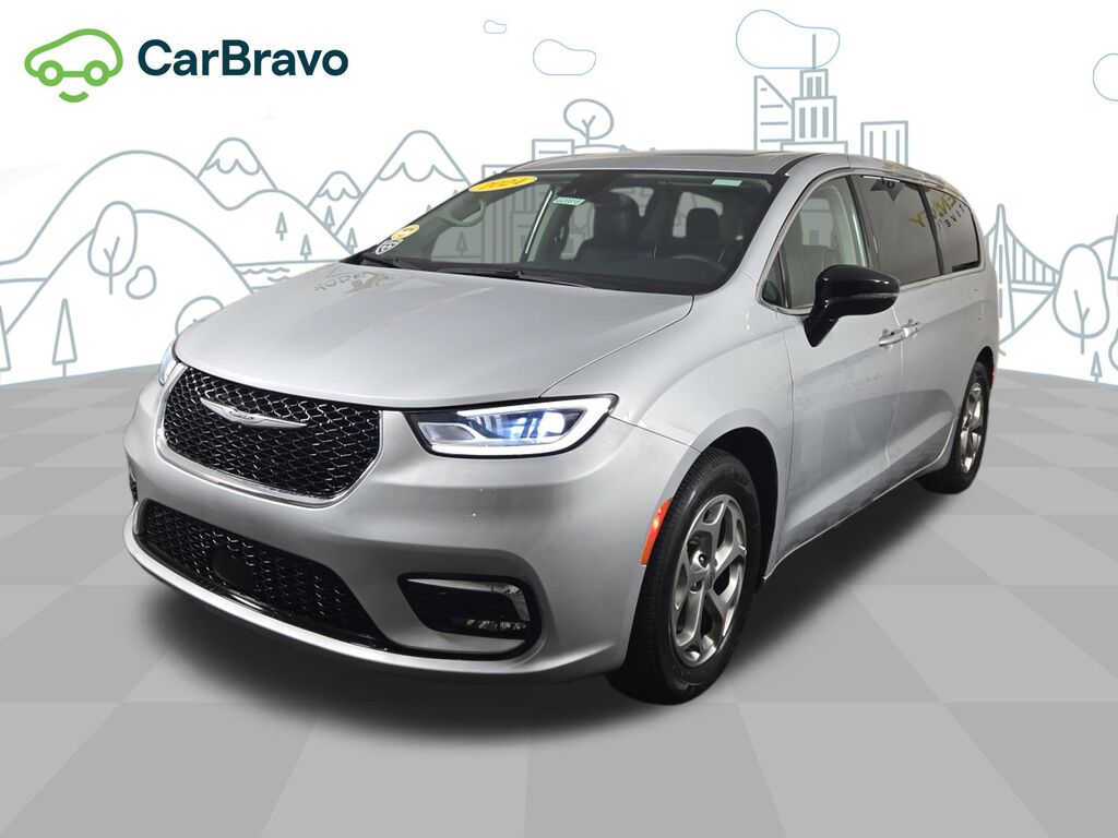 2024 Chrysler Pacifica Limited — photo 1 of 6
