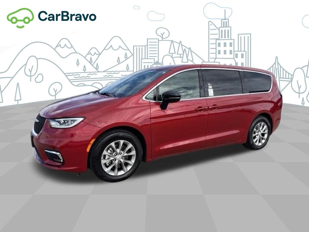 2026 Chrysler Pacifica Limited — photo 1 of 7