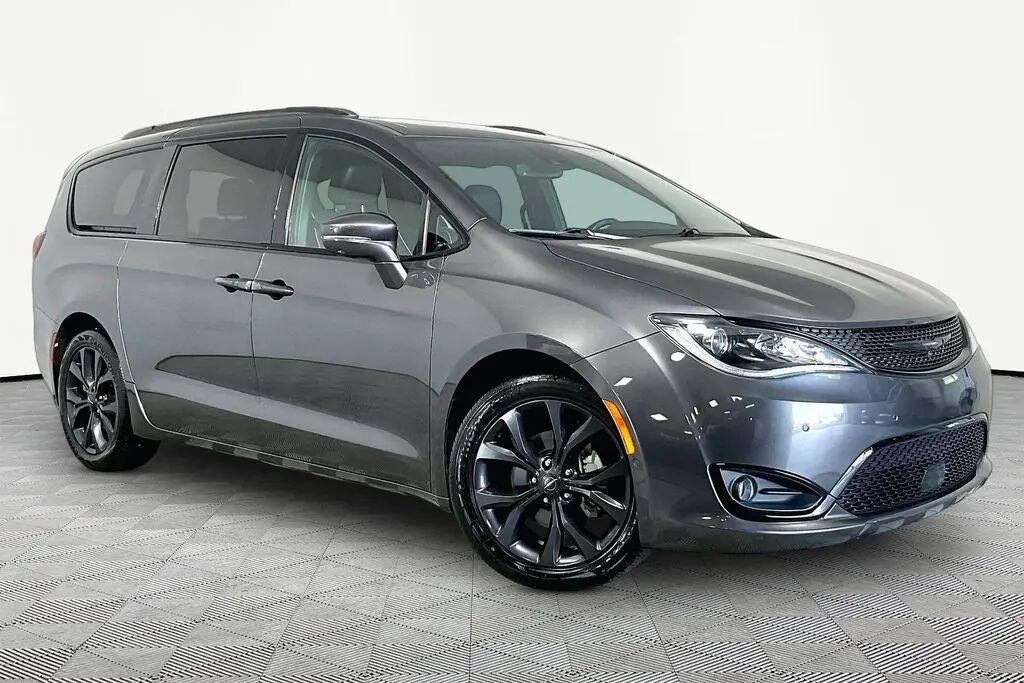 2020 Chrysler Pacifica Limited