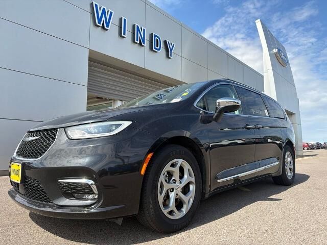 2023 Chrysler Pacifica Limited