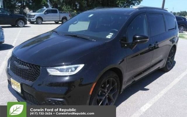2025 Chrysler Pacifica Limited