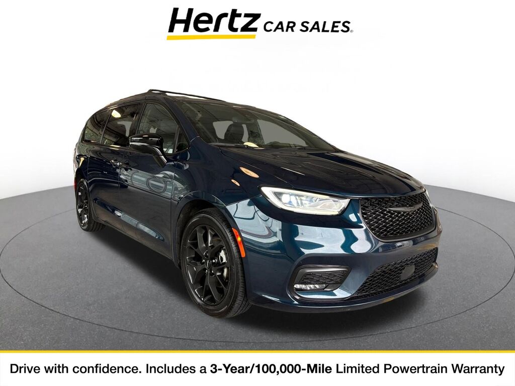 2025 Chrysler Pacifica Limited — photo 1 of 1