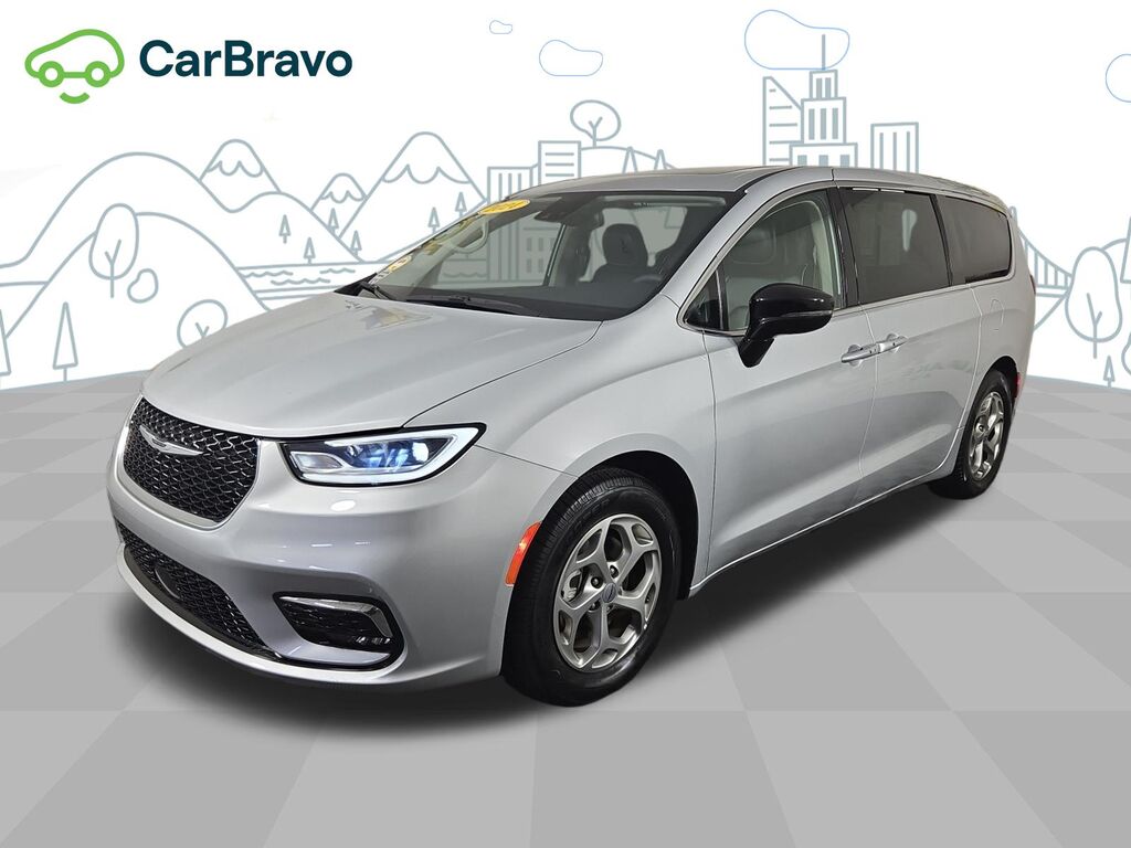 2024 Chrysler Pacifica Limited — photo 1 of 6