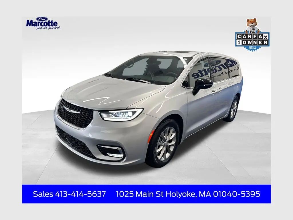 2026 Chrysler Pacifica Limited — photo 1 of 12
