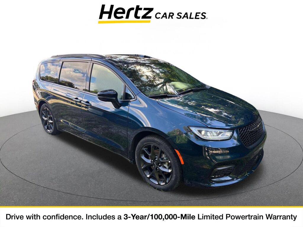 2025 Chrysler Pacifica Limited — photo 1 of 1