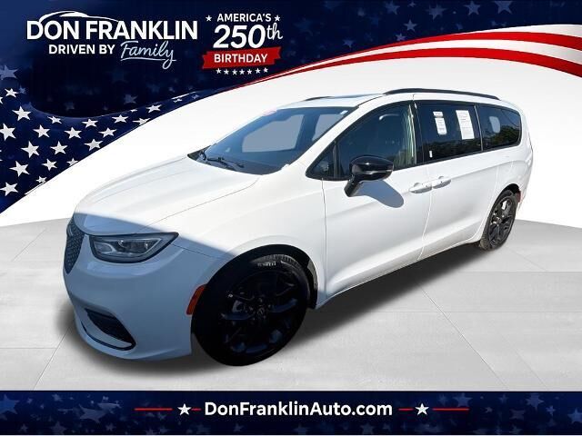 2025 Chrysler Pacifica Limited