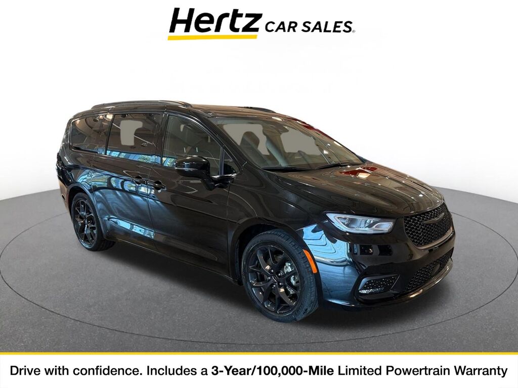 2025 Chrysler Pacifica Limited — photo 1 of 1