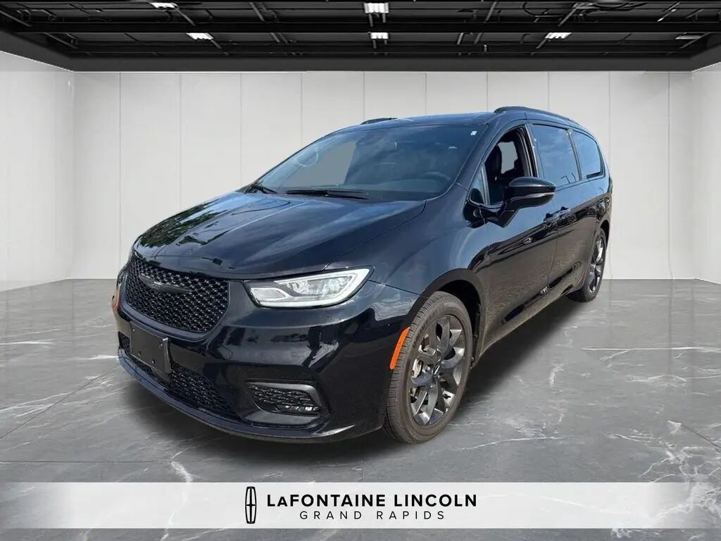 2025 Chrysler Pacifica Limited