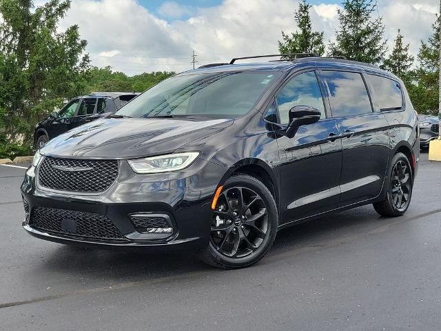 2025 Chrysler Pacifica Limited