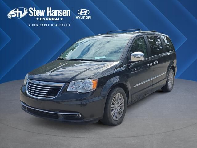 2016 Chrysler Town and Country Limited