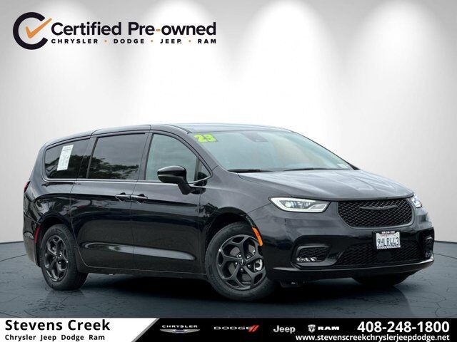 2023 Chrysler Pacifica Hybrid Touring L