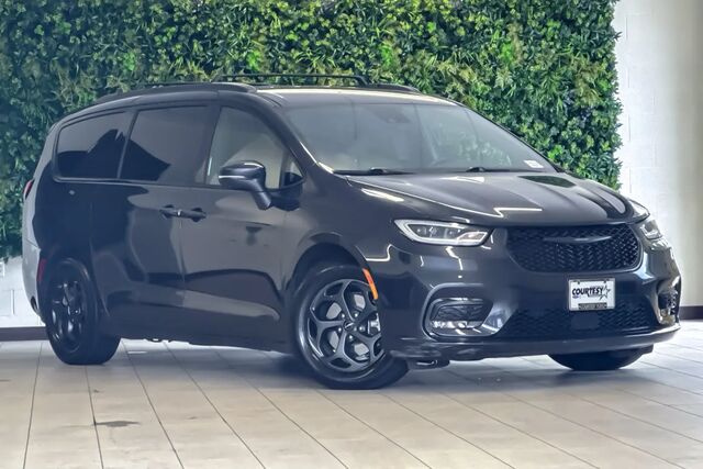 2021 Chrysler Pacifica Hybrid Touring L