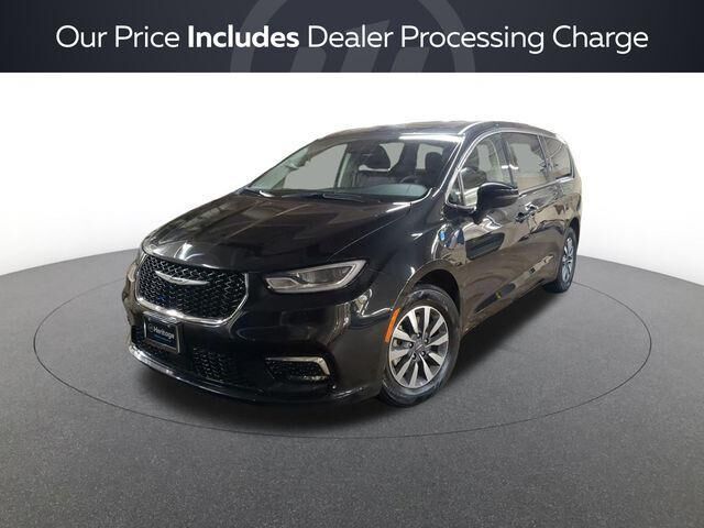 2023 Chrysler Pacifica Plug-In Hybrid Touring L