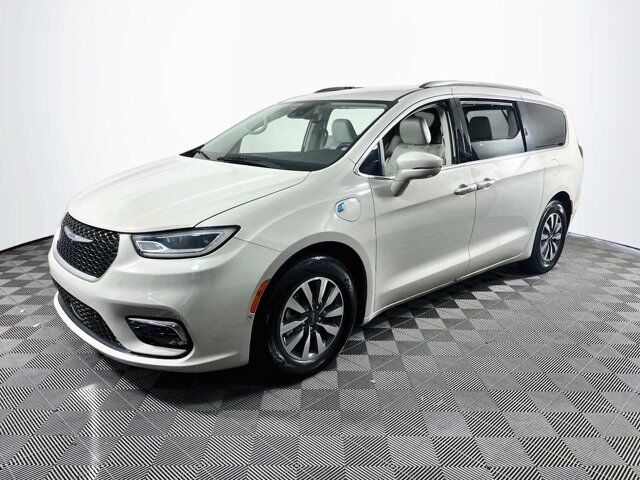 2021 Chrysler Pacifica Hybrid Touring L