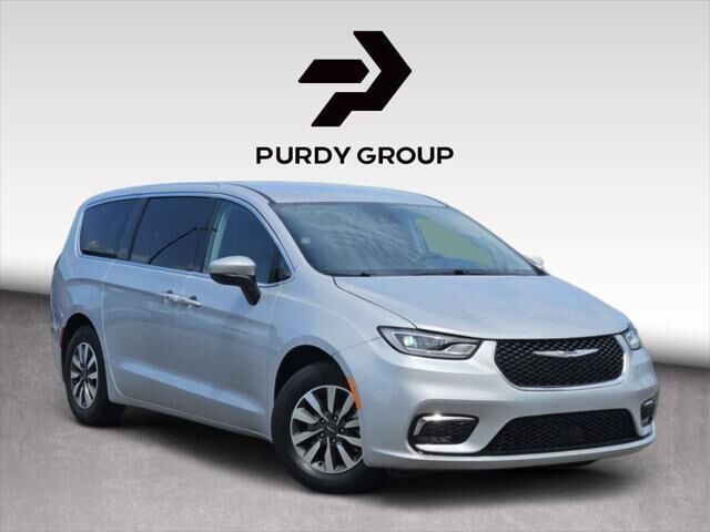 2023 Chrysler Pacifica Plug-In Hybrid Touring L