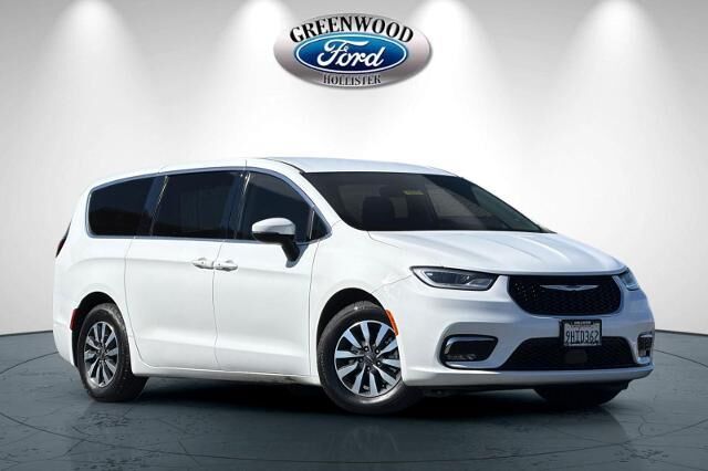 2023 Chrysler Pacifica Plug-In Hybrid Touring L
