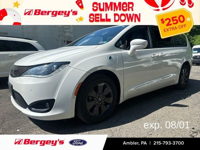 2020 Chrysler Pacifica Hybrid Limited