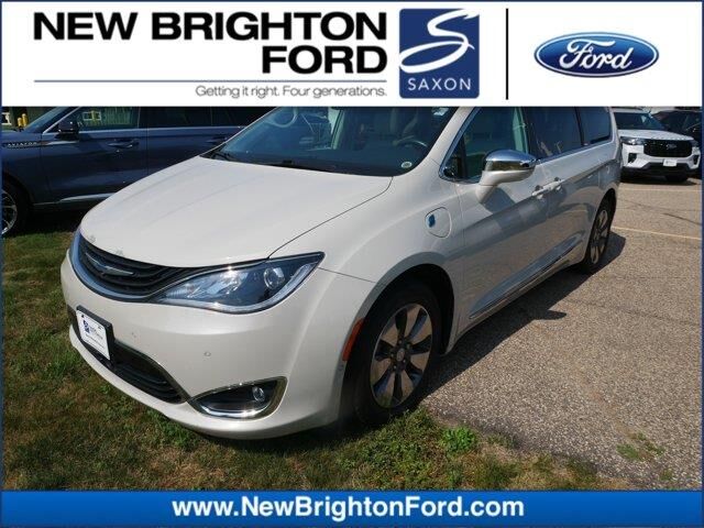 2017 Chrysler Pacifica Hybrid Platinum