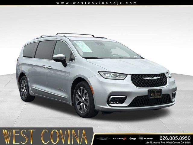 2023 Chrysler Pacifica Plug-In Hybrid Pinnacle
