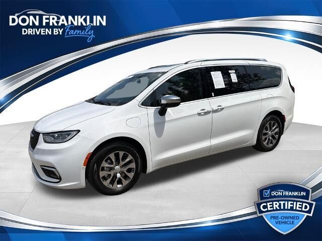 2026 Chrysler Pacifica Plug-In Hybrid Pinnacle