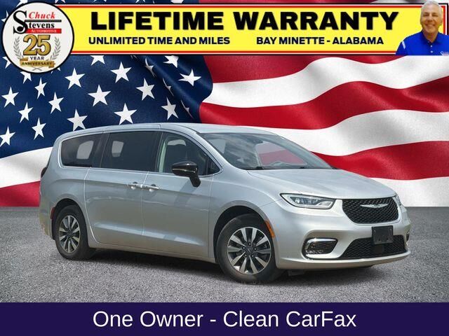 2024 Chrysler Pacifica Plug-In Hybrid Select