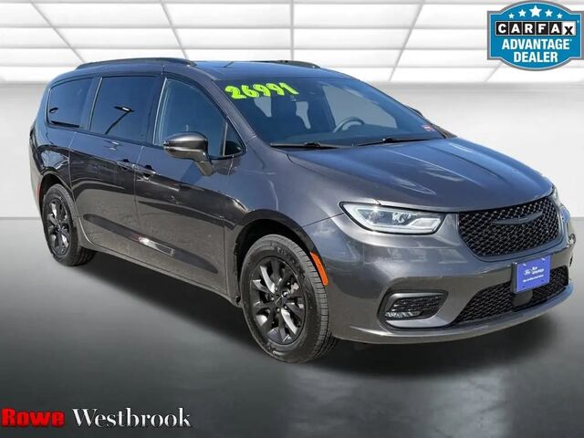 2022 Chrysler Pacifica Touring L