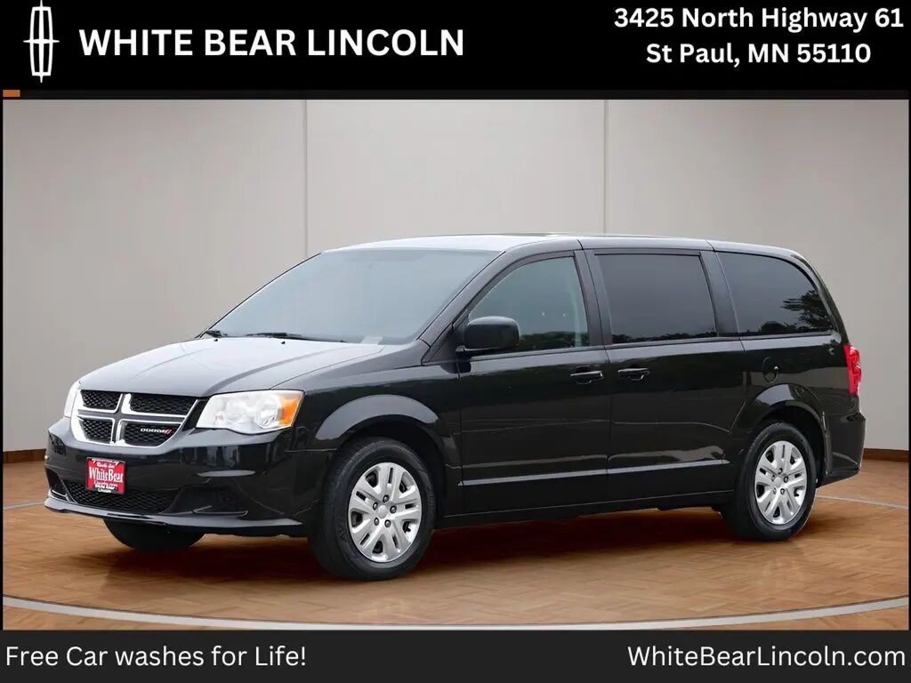 2018 Dodge Grand Caravan SE — photo 1 of 13