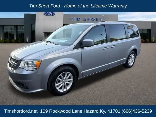 2019 Dodge Grand Caravan SXT — photo 1 of 13