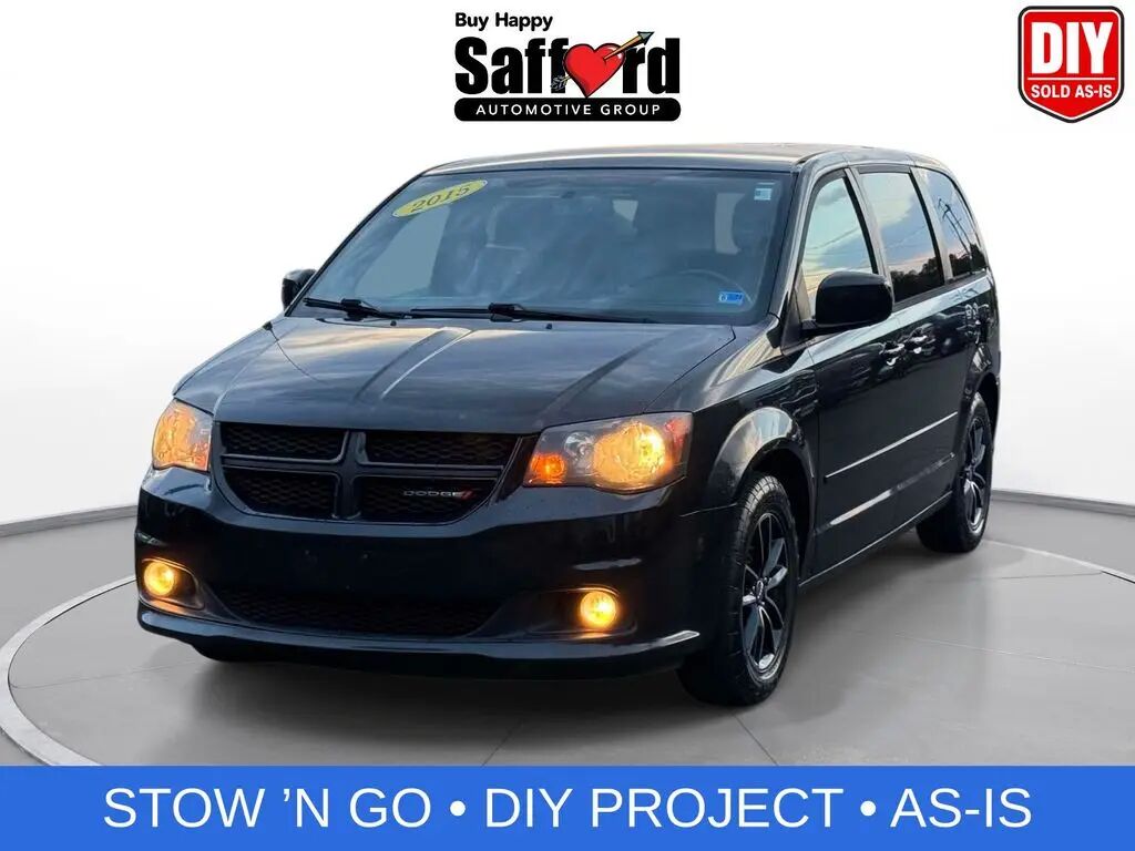 2015 Dodge Grand Caravan R/T — photo 1 of 13