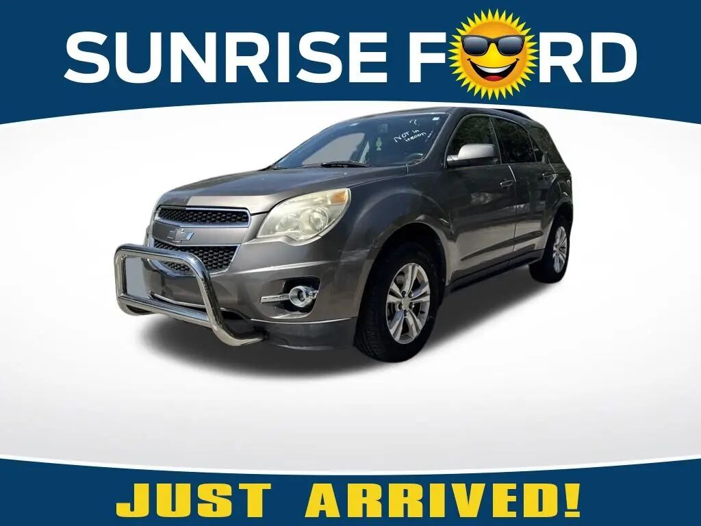 2011 Chevrolet Equinox LT — photo 1 of 13