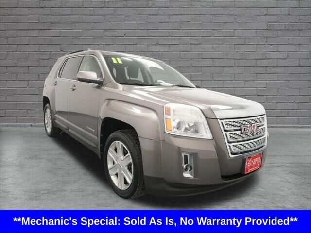 2011 GMC Terrain SLT-1 — photo 1 of 13