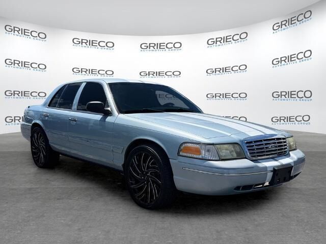 2005 Ford Crown Victoria LX