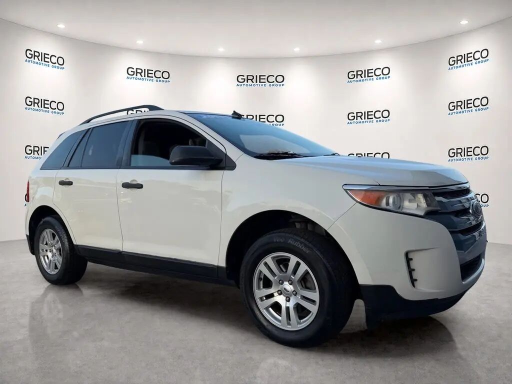 2011 Ford Edge SE — photo 1 of 13