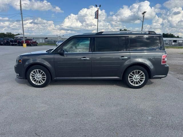 2019 Ford Flex SEL — photo 1 of 2