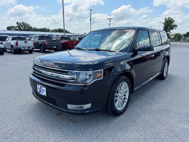 2019 Ford Flex SEL — photo 1 of 13